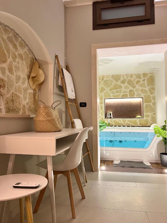 Апартаменти Brama Wellness Experience Бриндізі Екстер'єр фото